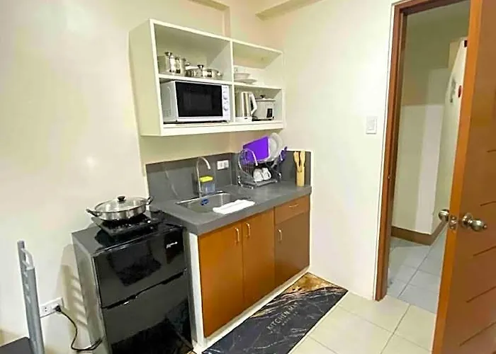 Cozy 1 At The Heart Of Makati