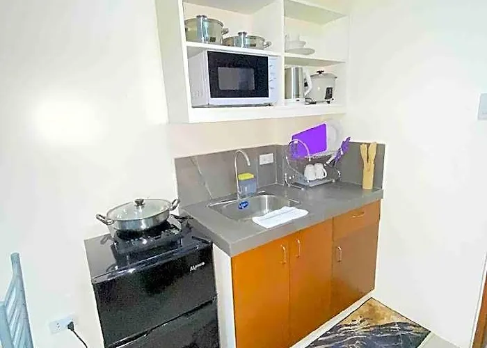 Hotel Cozy 1 At The Heart Of Makati