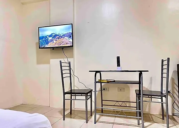 Hotel Cozy 1 At The Heart Of Makati